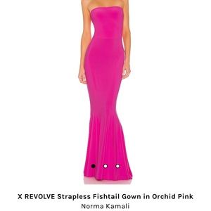 X REVOLVE Strapless Fishtail Gown in Orchid Pink
Norma Kamali- pink